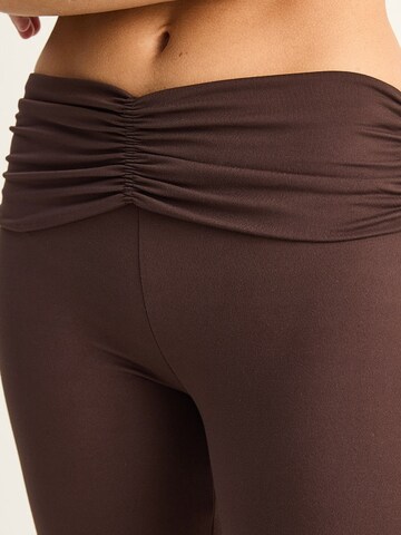 Bianco Lucci Flared Leggings 'Gamaschen' in Bruin
