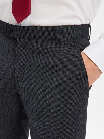 bugatti Regular Pants in Black