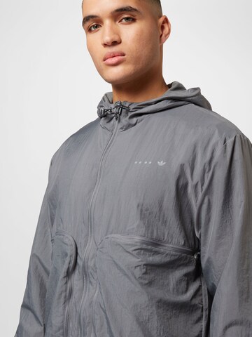 Veste mi-saison 'Rifta Reclaim ' ADIDAS ORIGINALS en gris