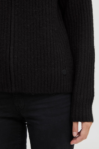 Oxmo Knit Cardigan 'Sal' in Black