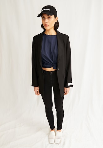 Skinny Jeans 'Ingaa' di ARMEDANGELS in nero: frontale
