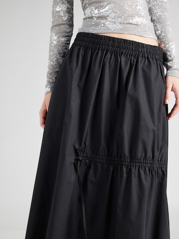Masai Skirt 'Stella' in Black