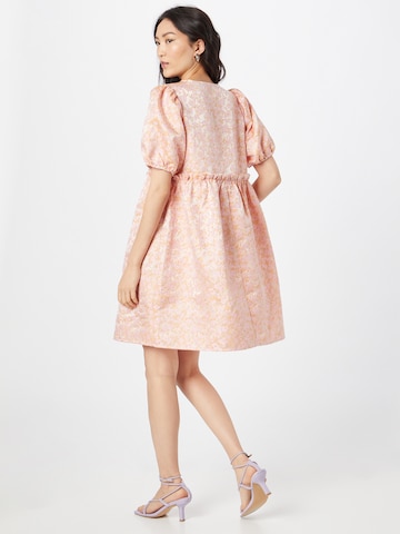 Robe 'Inna' Love Copenhagen en rose