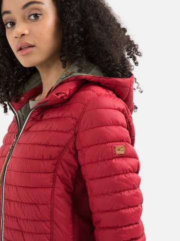 CAMEL ACTIVE Steppjacke mit abnehmbarer Kapuze in Rot