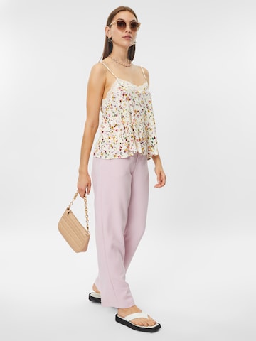 Moves Loose fit Chino Pants 'Hamasti' in Pink
