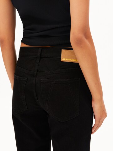 Regular Jean ARMEDANGELS en noir