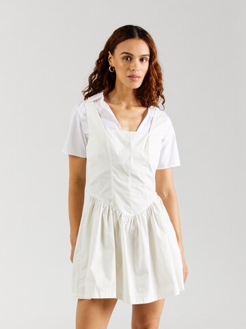 Robe Monki en blanc : devant