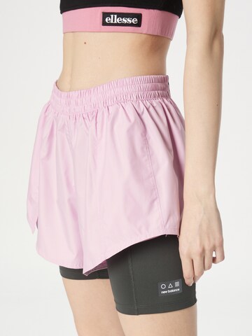 Regular Pantaloni sport de la new balance pe mov