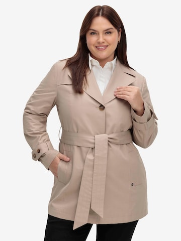 Cappotto di mezza stagione di SHEEGO in beige: frontale