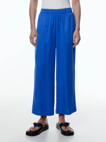 EDITED Wide leg Broek 'Nona' in Blauw: voorkant