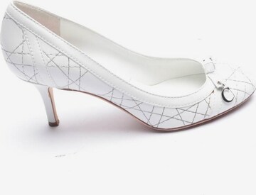 Dior High Heels & Pumps in 39 in White: front