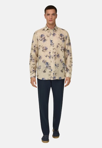 Boggi Milano Regular fit Button Up Shirt in Beige