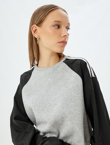 Koton Sweatshirt in Grey
