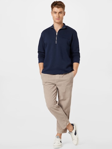 !Solid Sweatshirt 'Vagn' in Blau