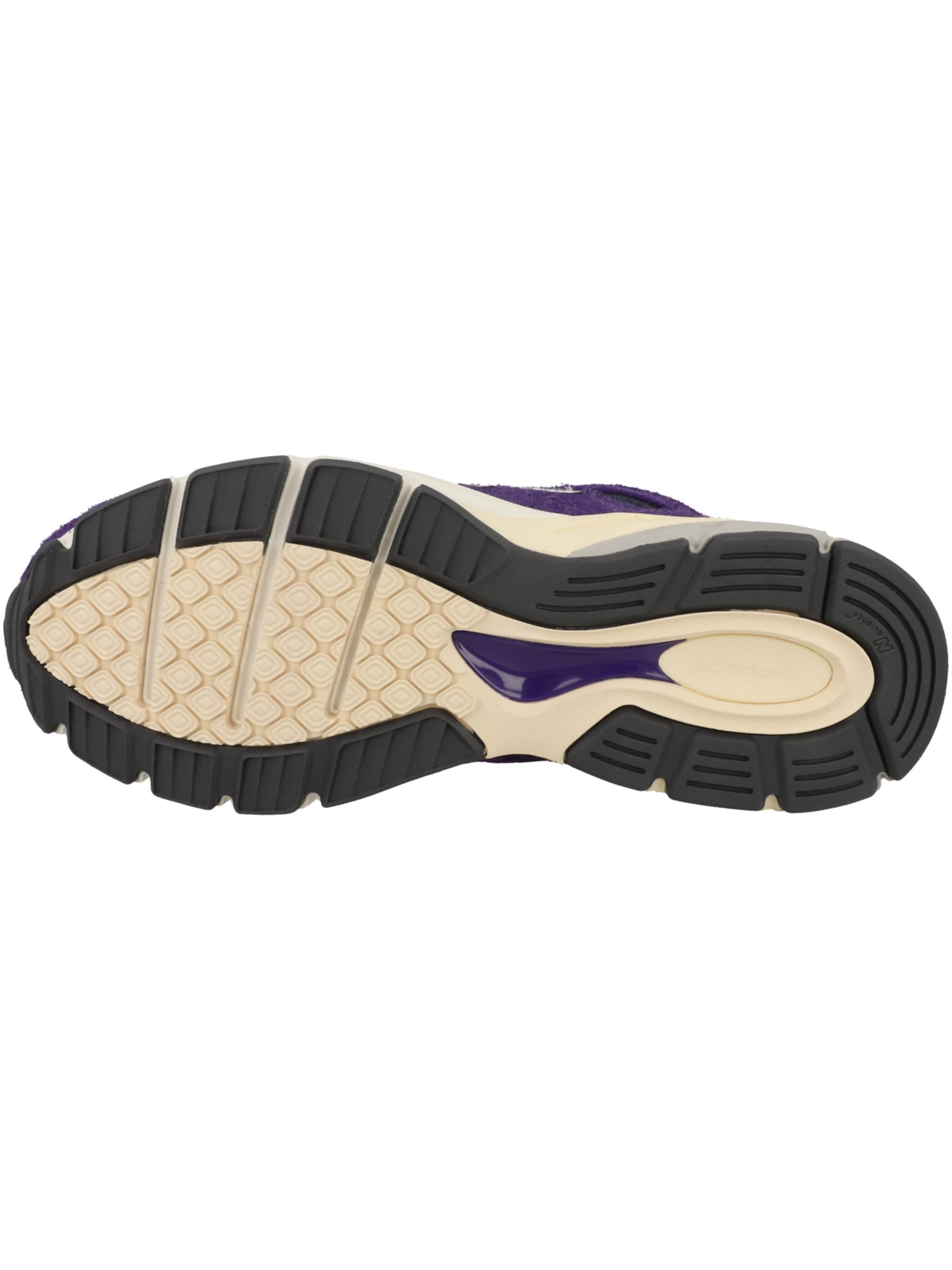 Sneaker bassa di new balance in lilla