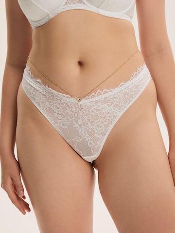 Panty 'Netsi' di ESOTIQ in bianco: frontale