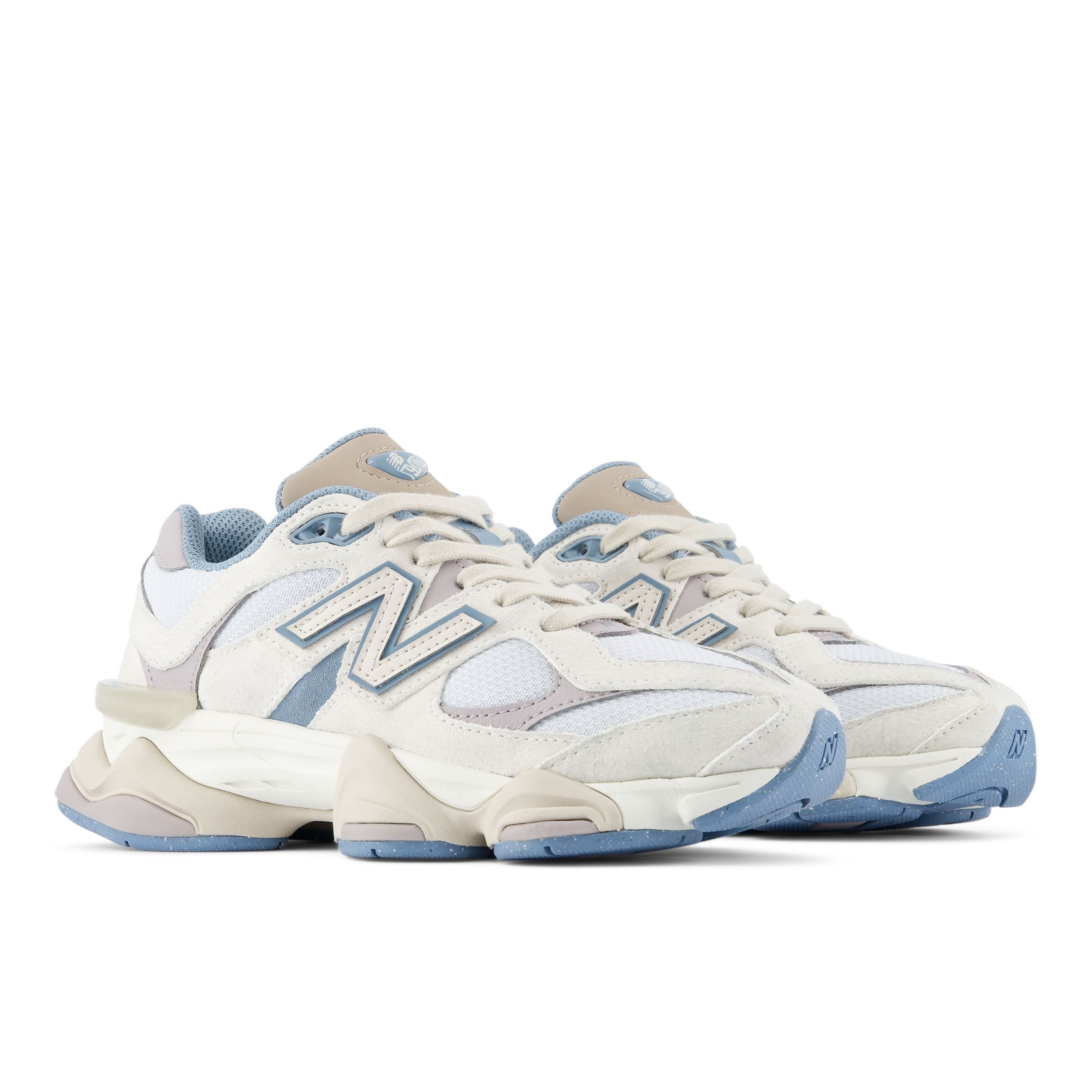 new balance Sneaker '9060'. in Weiß