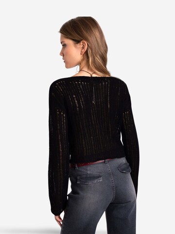 THE-ARE - Pullover em preto