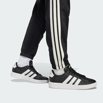 ADIDAS SPORTSWEAR Regular Sports trousers 'Stadium' in Black