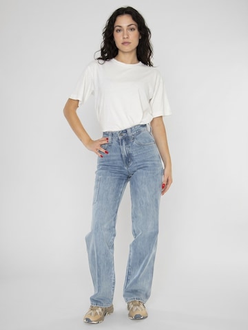 GUESS Originals Baggy Jeans 'Go Leo' in Blue: front