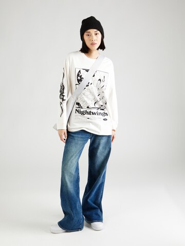 T-shirt 'Graphic LS Reese Tee' LEVI'S ® en blanc