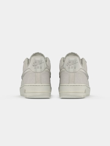 Sneaker bassa 'Air Force 1 '07' di Nike Sportswear in beige