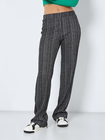 Noisy may Regular Trousers in Black: front