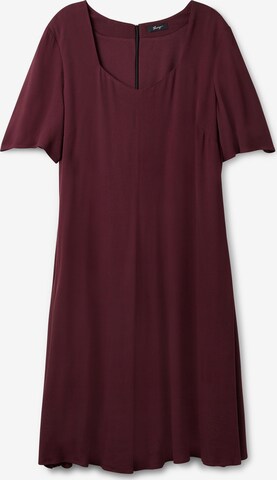 Robe de cocktail SHEEGO en rouge : devant