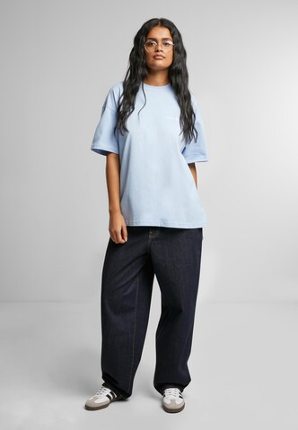 Tricou 'Breakfast Club' de la Another Cotton Lab pe albastru