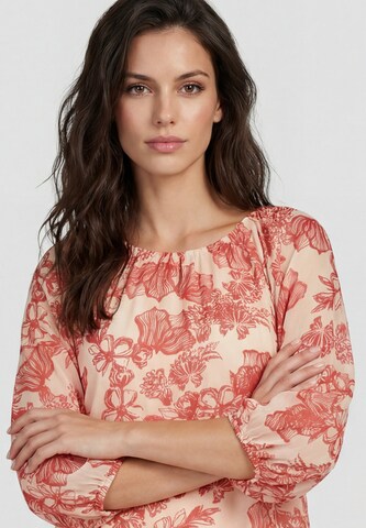 Usha - Vestido en rojo