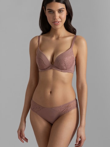 Push-up Sutien 'Willa' de la Dorina pe maro