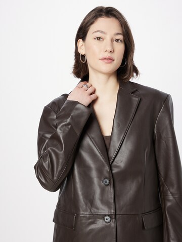 Monki Blazer in Brown