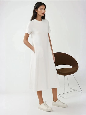 Hiccup Kleid 'Midi'‌‌‌‌‌‌‌‌ in Weiß