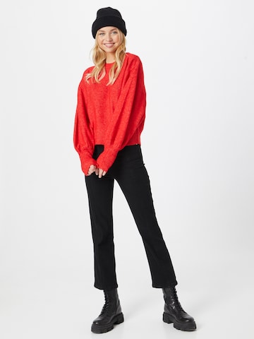 VERO MODA Sweater 'TOKA' in Red