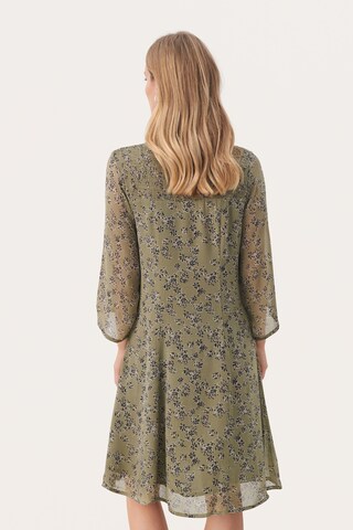 Robe 'Elka' Part Two en vert