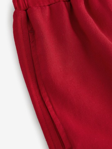 Next - regular Pantalón en rojo