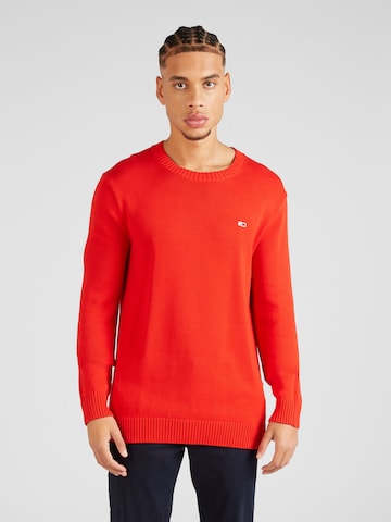 Tommy Jeans Sweater 'ESSENTIALS' in Red: front