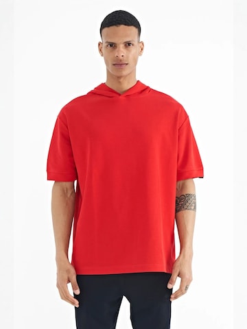 Tommy Life T-Shirts in Rot: Vorderseite
