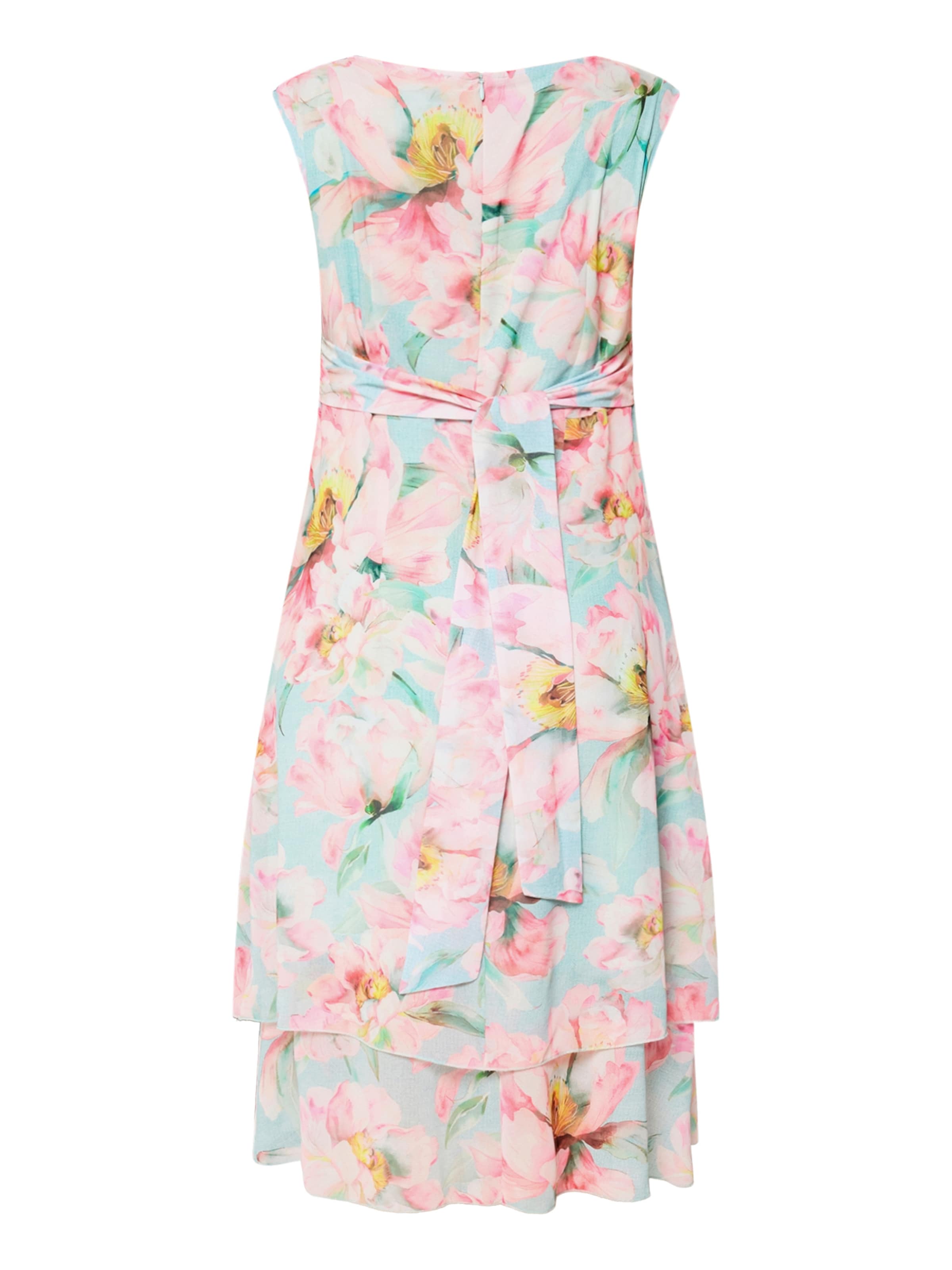 Betty Barclay Avondjurk in Groen