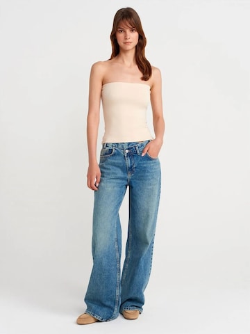 Top di Dilvin in beige