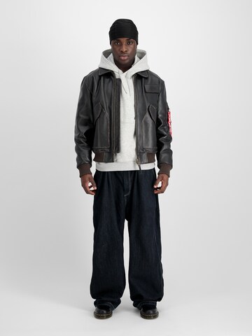 ALPHA INDUSTRIES Övergångsjacka 'CWU' i brun