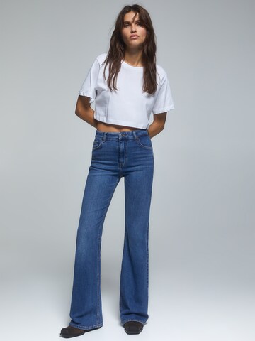 Pull&Bear Bootcut Džíny – modrá