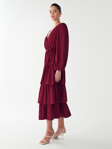 Abito 'KOBY' di Willa in rosso