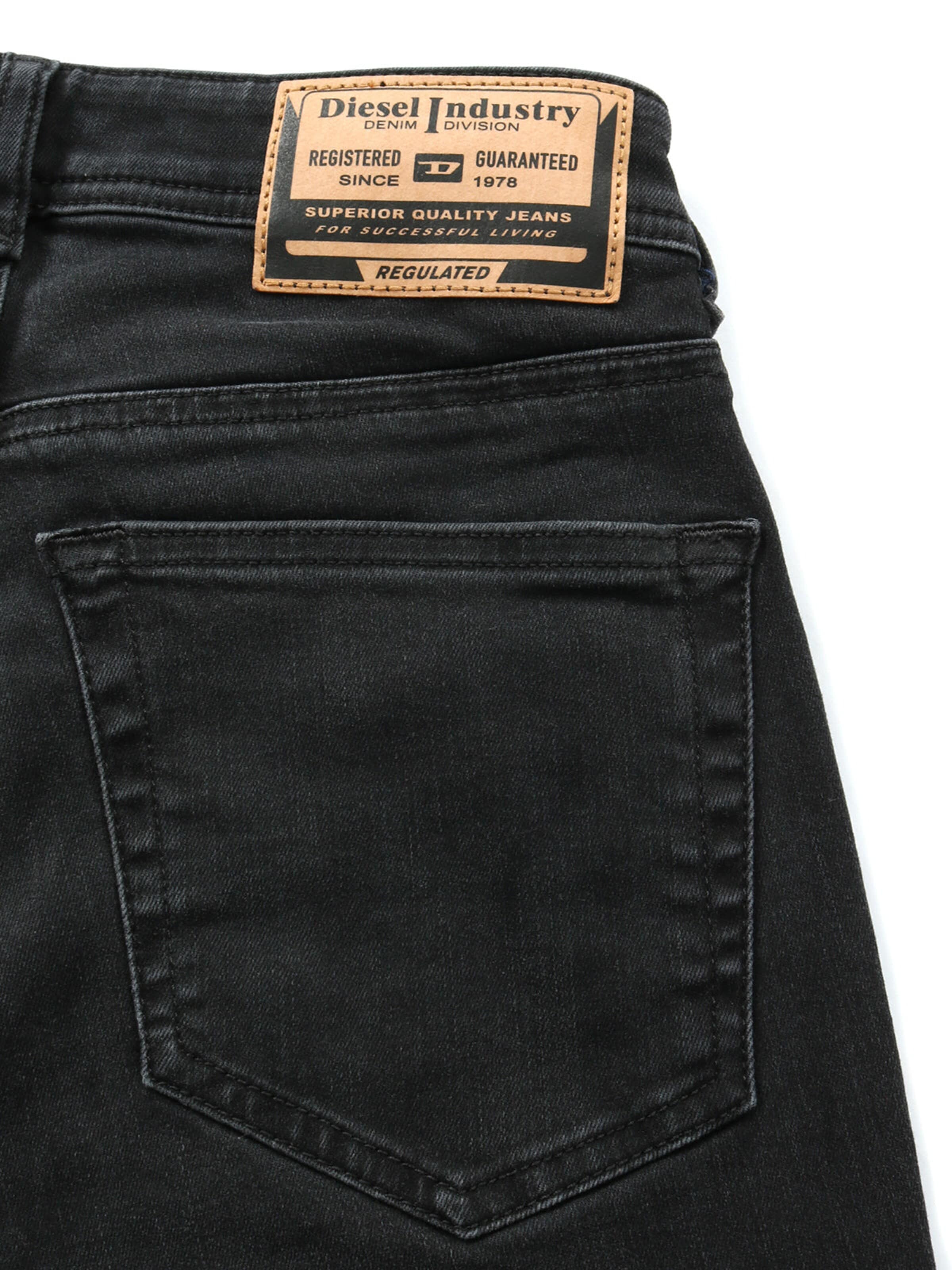 Skinny Jean '2017 D-SLANDY' DIESEL en noir