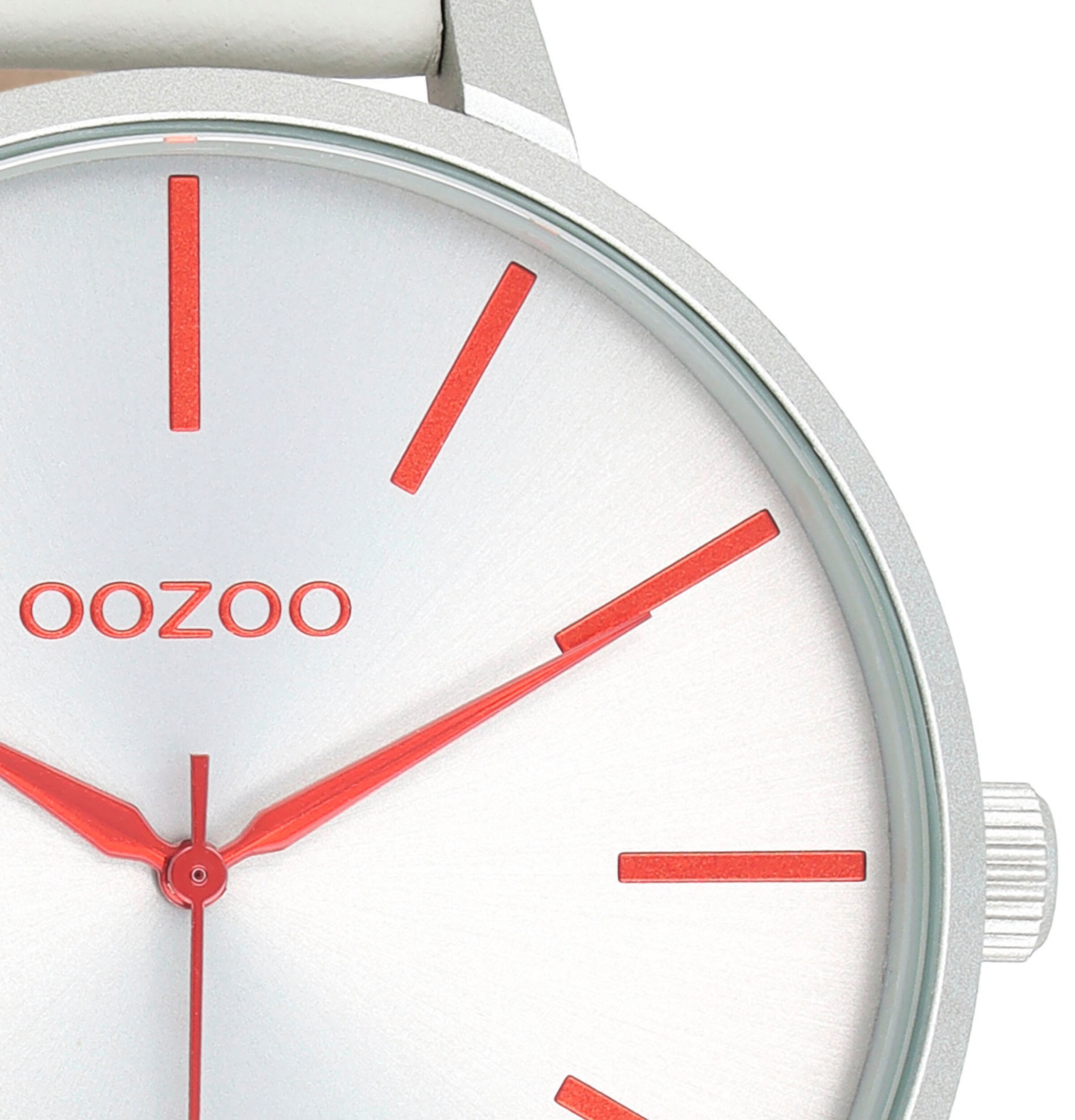 OOZOO Analog Watch in White
