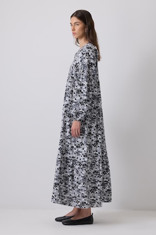 Touche Prive Kleid in Schwarz: Vorderseite