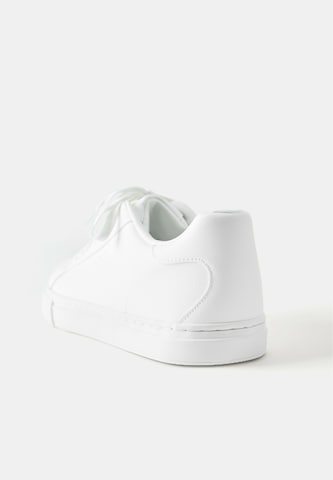 Pull&Bear Platform trainers in White