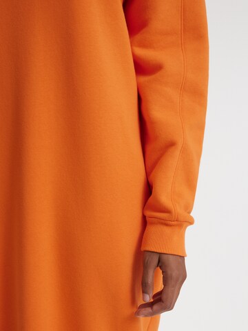 EDITED Klänning 'Arzu' i orange