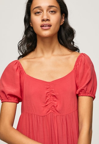 Pepe Jeans - Vestido 'Bernardette' en rojo