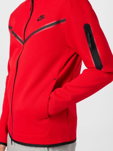 Nike Sportswear Tepláková bunda - Červená